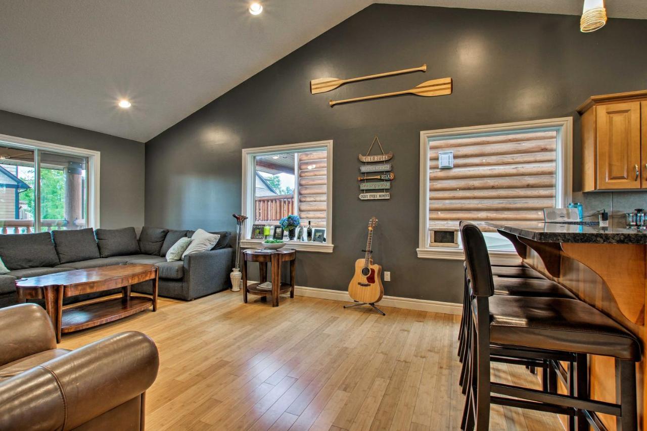 Villa Whispering Pines Cabin With Pool, Lake And Golf Access! à Pine Lake Extérieur photo
