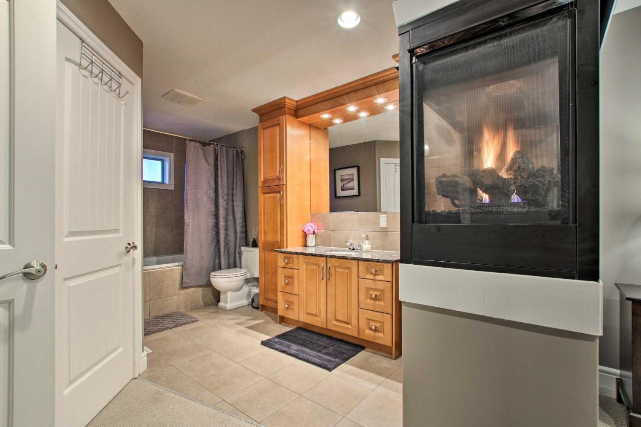 Villa Whispering Pines Cabin With Pool, Lake And Golf Access! à Pine Lake Extérieur photo